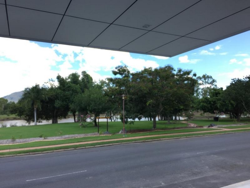 301/2-4 Victoria Parade, Rockhampton City QLD 4700